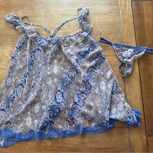 Victoria’s Secret Lingerie Set Baby Doll Top & Thong Medium